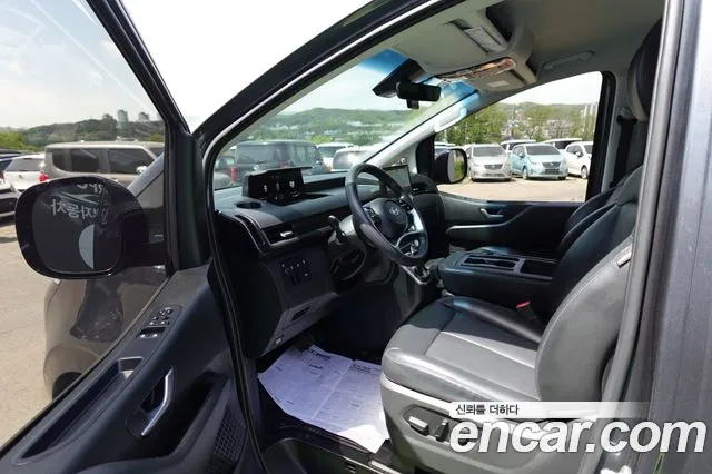 Hyundai Staria Staria Tourer 9 мест — Фото автомобиля 7
