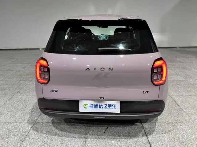 GAC AION UT super — Фото автомобиля 10