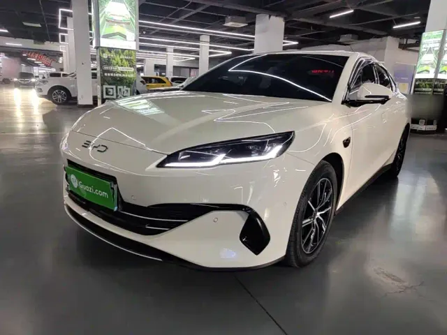 Фотография автомобиля — BYD Seal 06