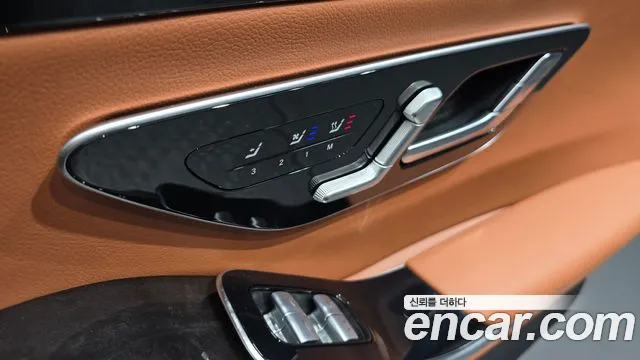 Mercedes-Benz S-Class — Фото автомобиля 26