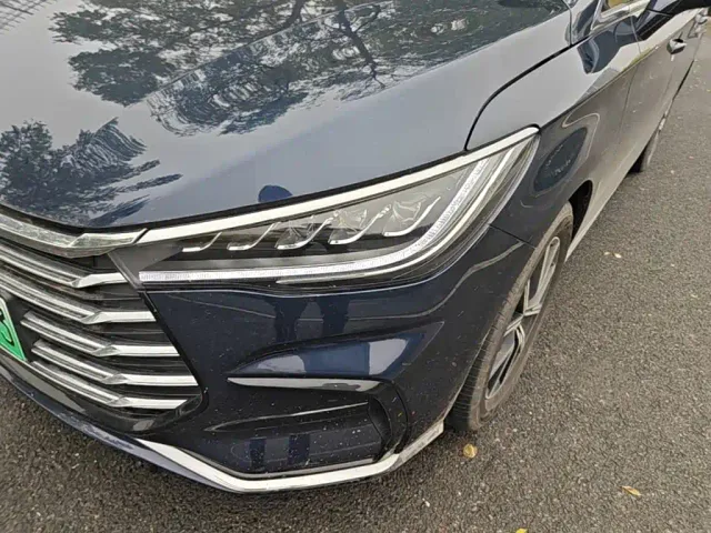 BYD Song MAX — Фото автомобиля 23