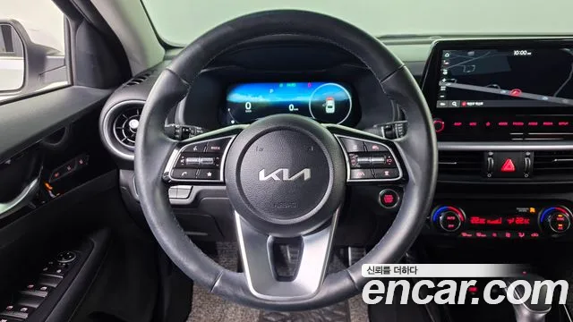 Kia K3 Generation 2 — Фото автомобиля 13