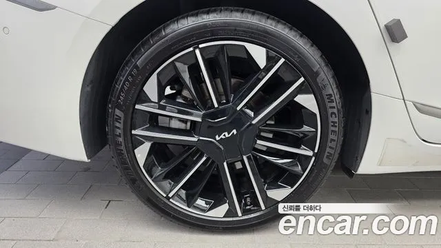 Kia K8 (New) Hybrid — Фото автомобиля 5