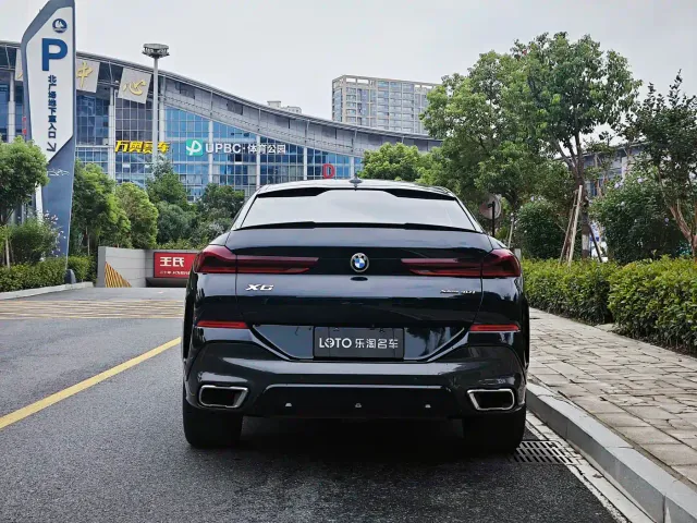BMW X6 — Фото автомобиля 7