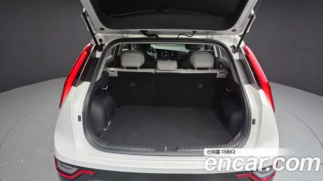 Kia Niro The All New Niro — Фото автомобиля 20