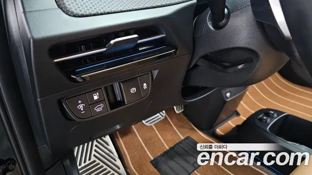 Kia EV6 — Фото автомобиля 15