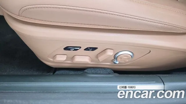 Hyundai Grandeur GN7 — Фото автомобиля 30
