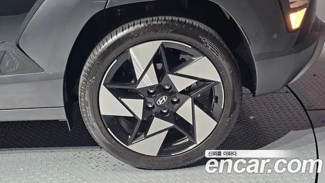 Hyundai Kona SX2 — Фото автомобиля 6