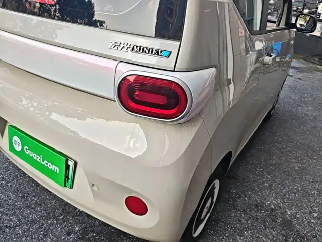 Wuling Hongguang Mini EV — Фото автомобиля 7