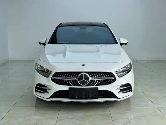 Mercedes-Benz A-Class — Фото автомобиля 2