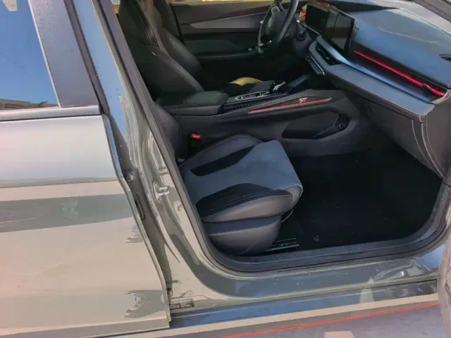 Geely Binrui — Фото автомобиля 24