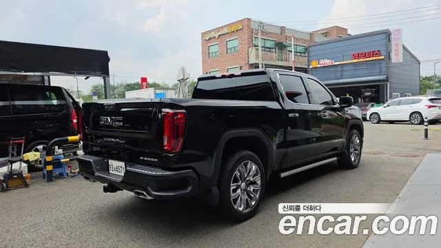 GMC Sierra — Фото автомобиля 2