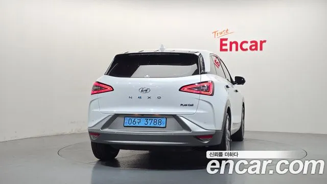Hyundai Nexo — Фото автомобиля 4
