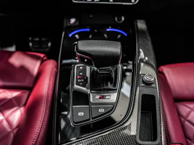 Audi S4 — Фото автомобиля 13