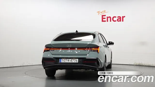 Hyundai Avante CN7 — Фото автомобиля 4