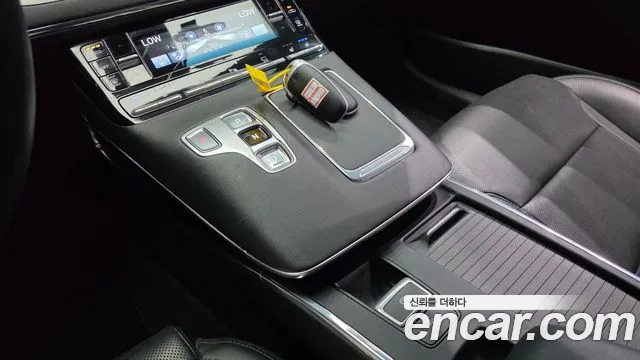 Hyundai Grandeur Grandeur (New) — Фото автомобиля 9