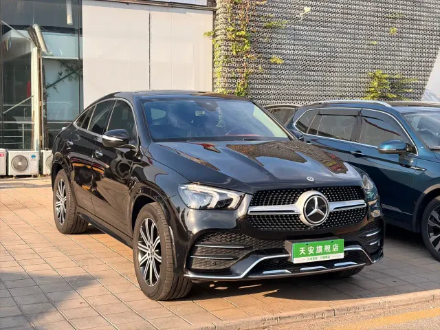 Mercedes-Benz GLE Coupe — Фото автомобиля 3