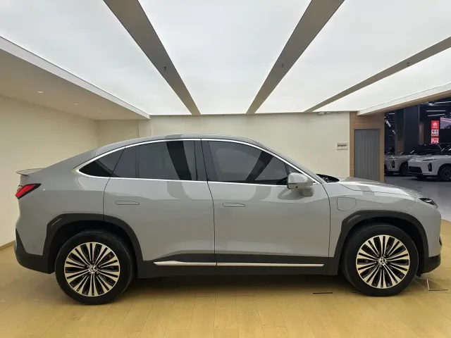 Nio EC6 — Фото автомобиля 17