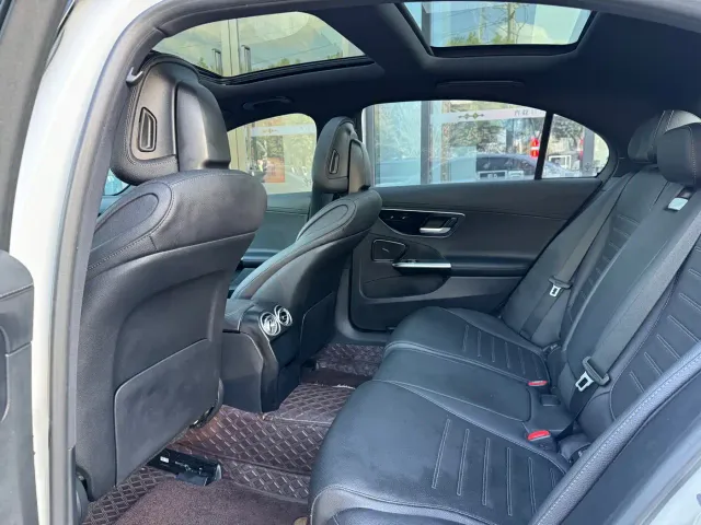 Mercedes-Benz C-Class — Фото автомобиля 7