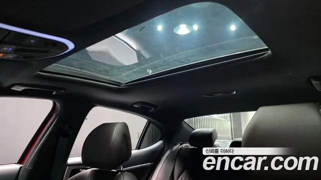 Genesis G70 New — Фото автомобиля 18
