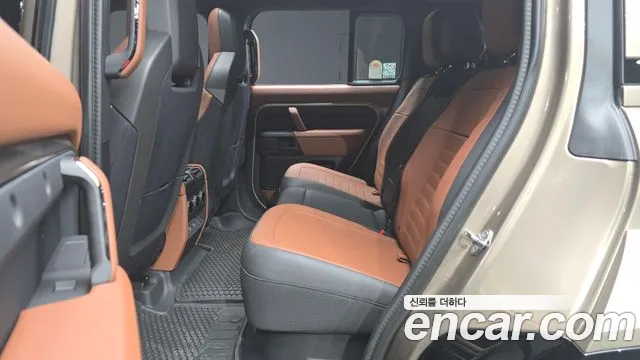 Land Rover Defender L663 — Фото автомобиля 12