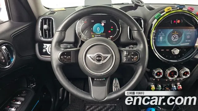 Mini Countryman — Фото автомобиля 3