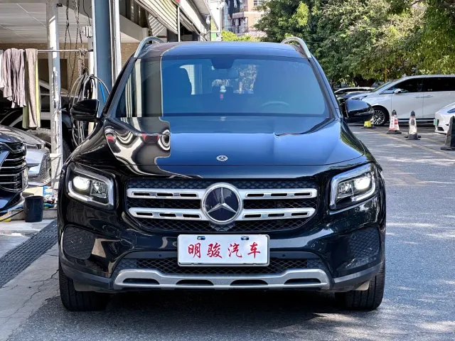 Mercedes-Benz GLB-Class — Фото автомобиля 2