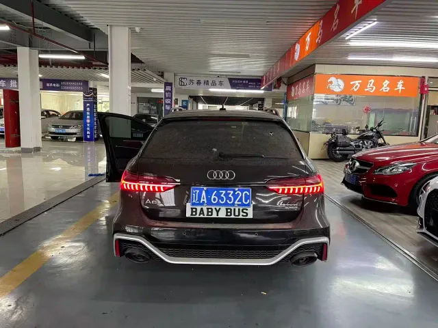 Audi A6 — Фото автомобиля 5