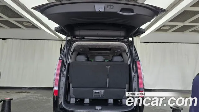Hyundai Staria Staria — Фото автомобиля 18