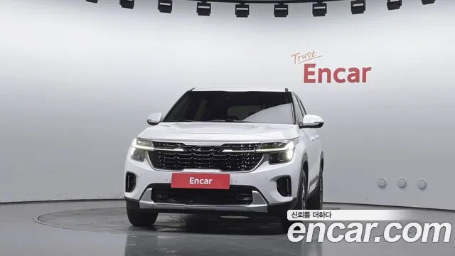 Kia Seltos — Фото автомобиля 3