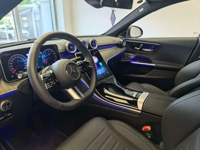 Mercedes-Benz C-Class — Фото автомобиля 18