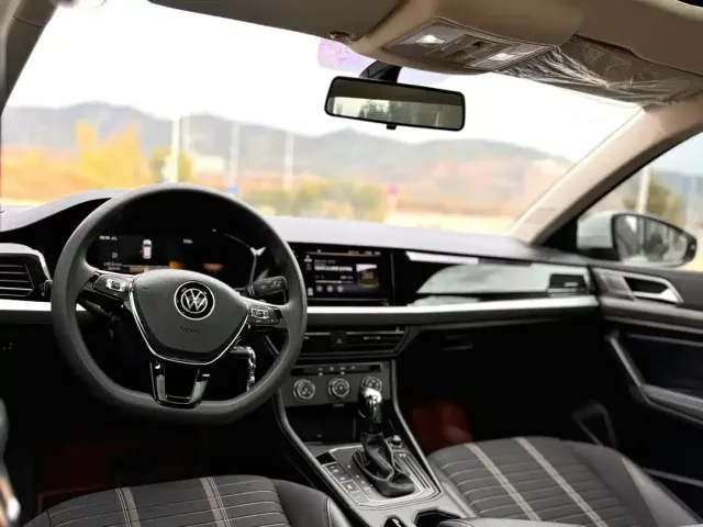 Volkswagen Lavida 2022 1.5L Auto Comfort Edition — Фото автомобиля 15