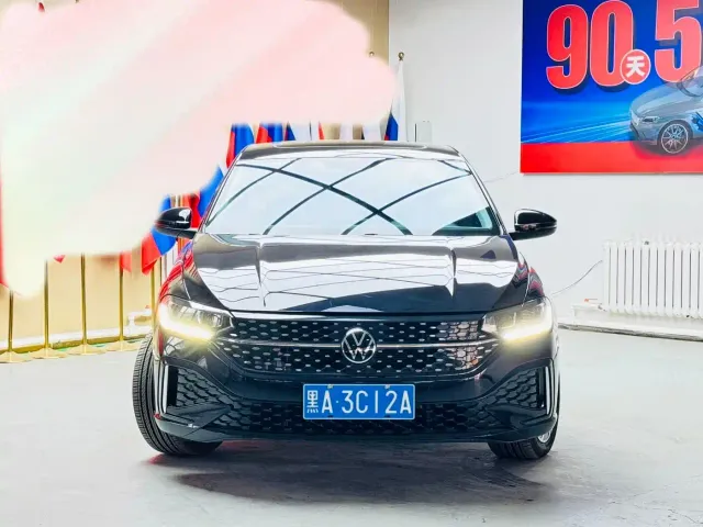 Volkswagen Lavida — Фото автомобиля 2