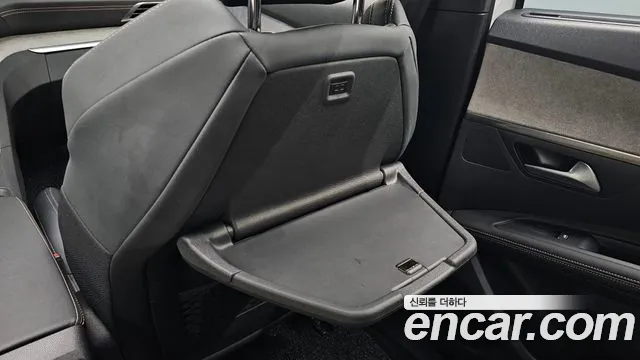 Peugeot 5008 — Фото автомобиля 30