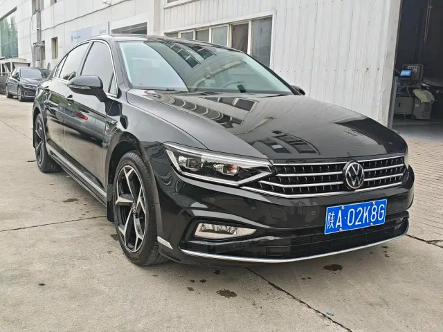 Фотография автомобиля — Volkswagen Magotan