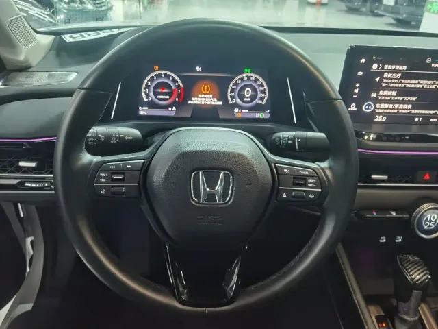 Honda Inspire — Фото автомобиля 12