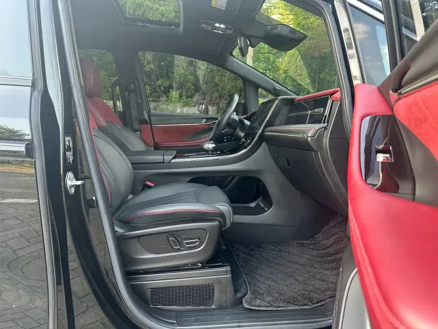 GAC Trumpchi M8 — Фото автомобиля 14
