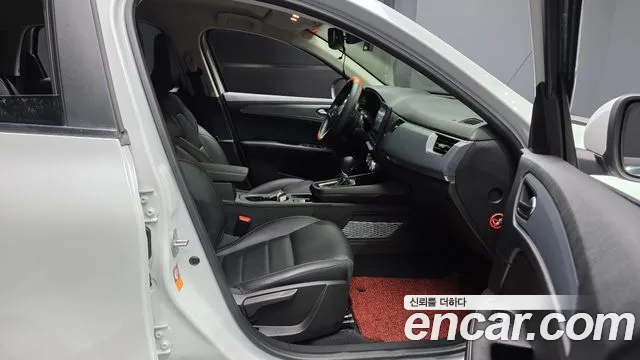 Renault-KoreaSamsung XM3 — Фото автомобиля 11