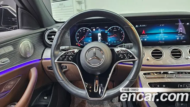Mercedes-Benz E-Class W213 — Фото автомобиля 19