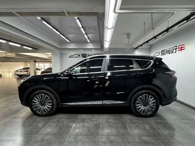 Jetour X70 Plus — Фото автомобиля 4