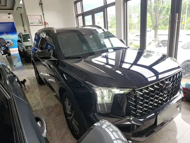 GAC Trumpchi GS8 — Фото автомобиля 3