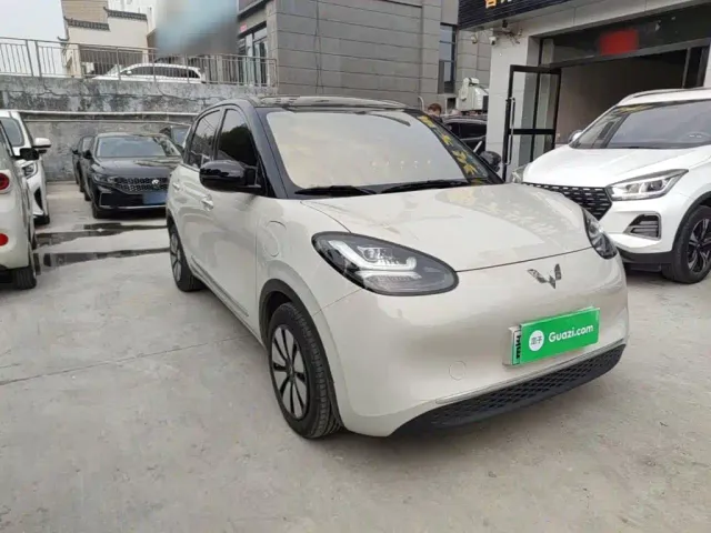 Wuling Bingo — Фото автомобиля 3