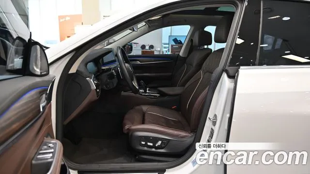 BMW Gran Turismo — Фото автомобиля 11