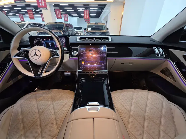 Mercedes-Benz Maybach S-Class — Фото автомобиля 15