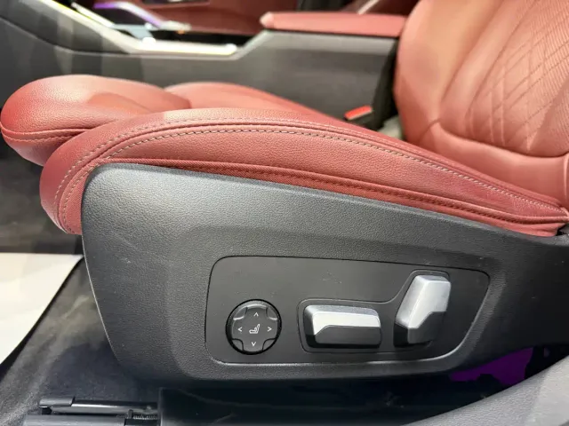 BMW 3 Series — Фото автомобиля 12