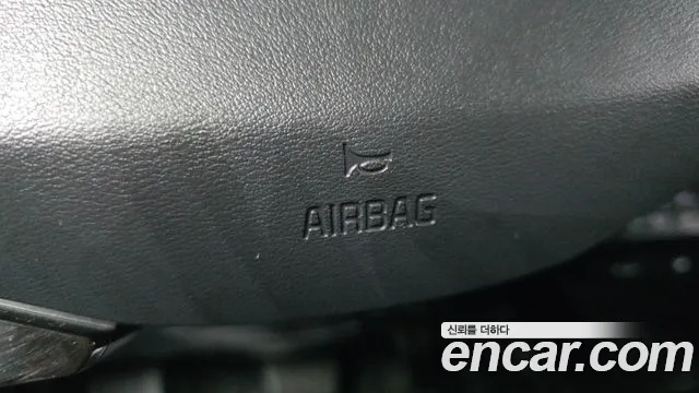 Kia Niro New — Фото автомобиля 30