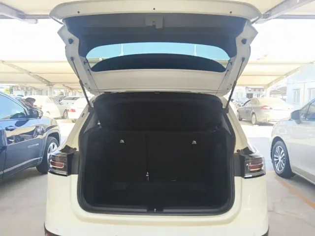Volkswagen Tharu — Фото автомобиля 18