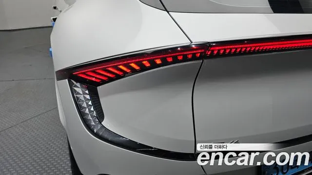 Kia EV6 Long Range — Фото автомобиля 23