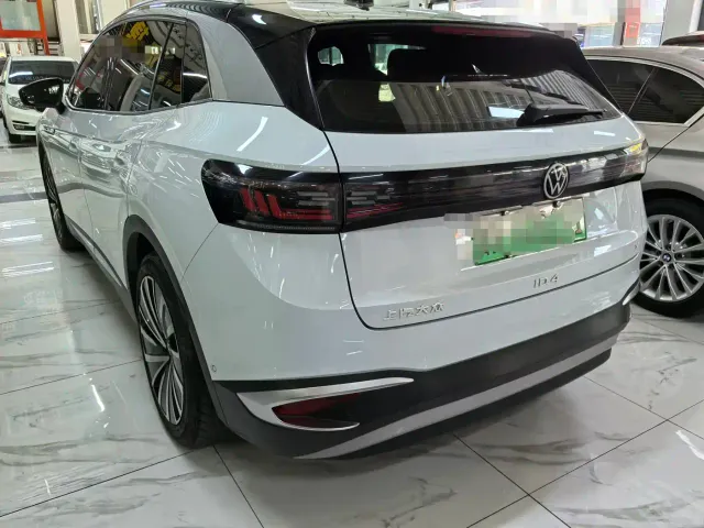 Volkswagen ID.4 X — Фото автомобиля 4