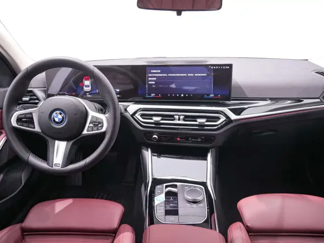 BMW i3 — Фото автомобиля 15